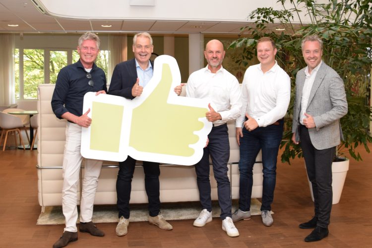 Duurzame samenwerking voor woningbouwvereniging Bergopwaarts met Caspar de Haan, Manders Totaal en Dusol Vastgoedonderhoud